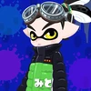 みと