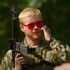 赤サングラス兵士