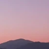 岳