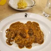 こめい