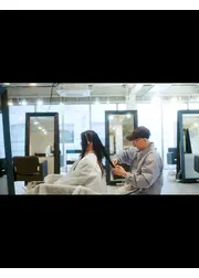 Dear My Father -The story of a legendary hair dresser-