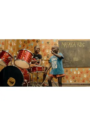 マサカ・キッズ: あふれる夢をリズムに乗せて
