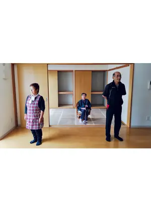 三⾓屋の交差点で
