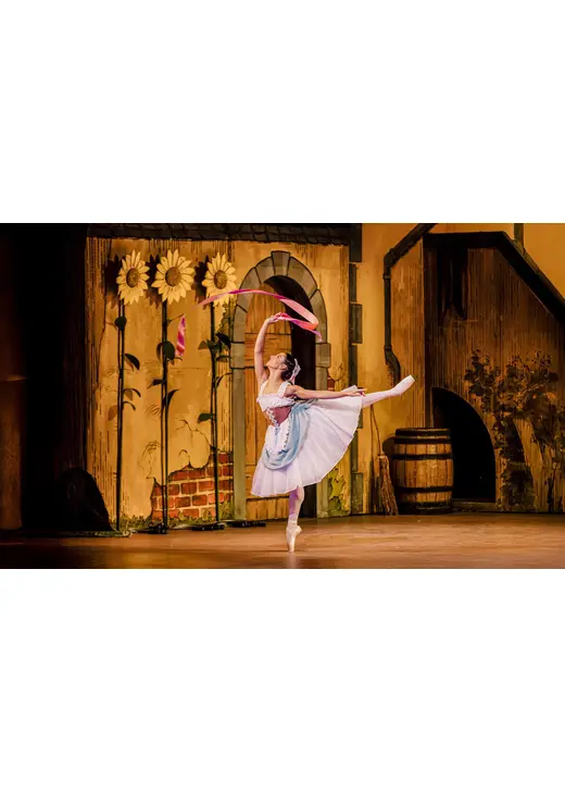 英国ロイヤル・バレエ＆オペラ in シネマ 2025/26 ロイヤル・バレエ『リーズの結婚』