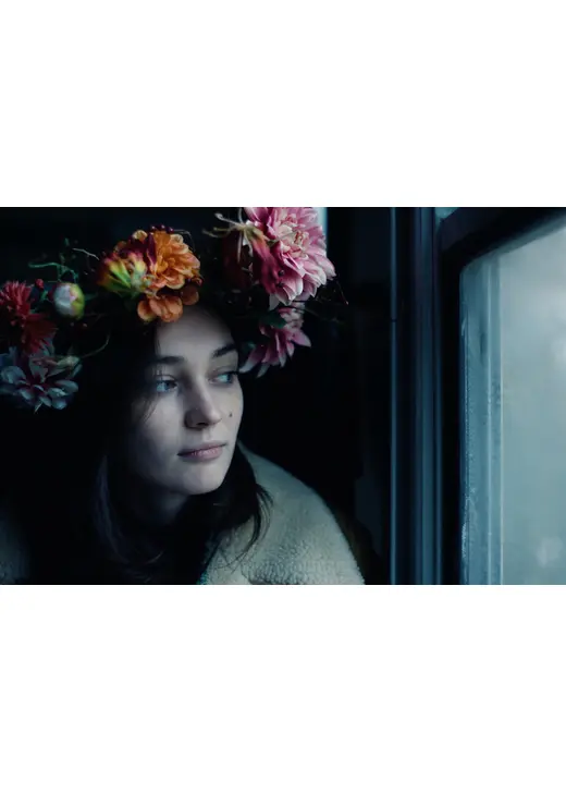 OXANA／裸の革命家・オクサナ