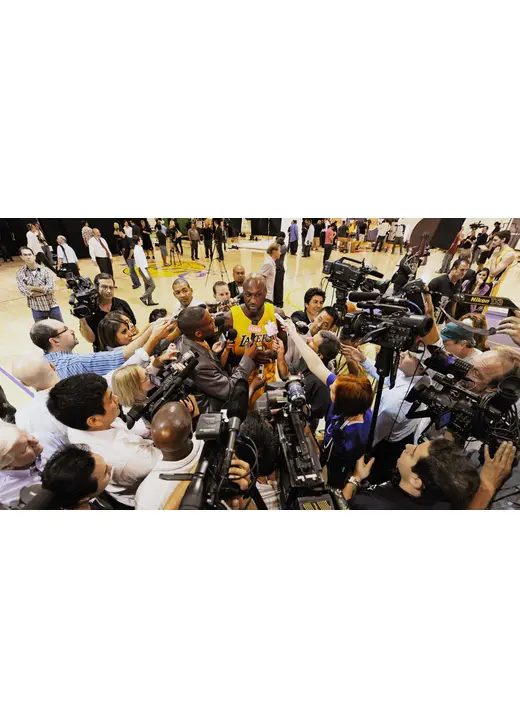 Untold: ラマー・オドム、生を生き抜く